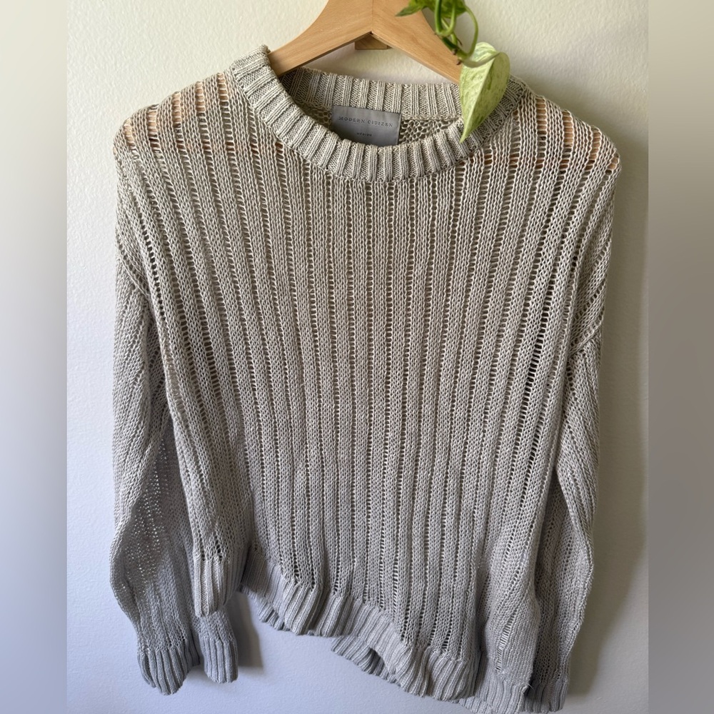 Modern Citizen Light Gray, Muted Sage Crewneck Sweater